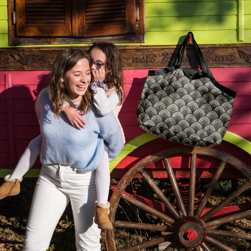 Tote Bag With A Zip Forêt De Plumes 3 Tote Bag With A Zip Forêt De Plumes – Image 3