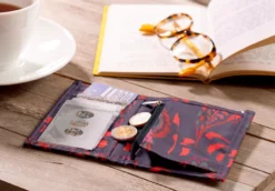 Compact Wallet Purple D'amour -Chic Bags Soldes 3e28e2231667bf369281e5599f39