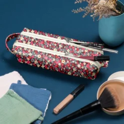 Double Compartment School Kit Tapis Rouge -Chic Bags Soldes 4b9b3eba5522bff8652a9c6d9119