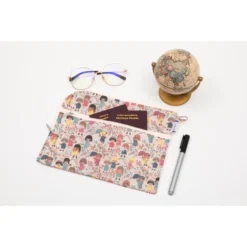 Document Holder A5 Petites Filles Pop -Chic Bags Soldes 79dc30fc9cc7353409c5065ffda7