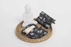 Soap Pouch Jurassic Dino Marine 6 Soap Pouch Jurassic Dino Marine -Chic Bags Soldes b22e37b83f211f381d5ebd33aa6e