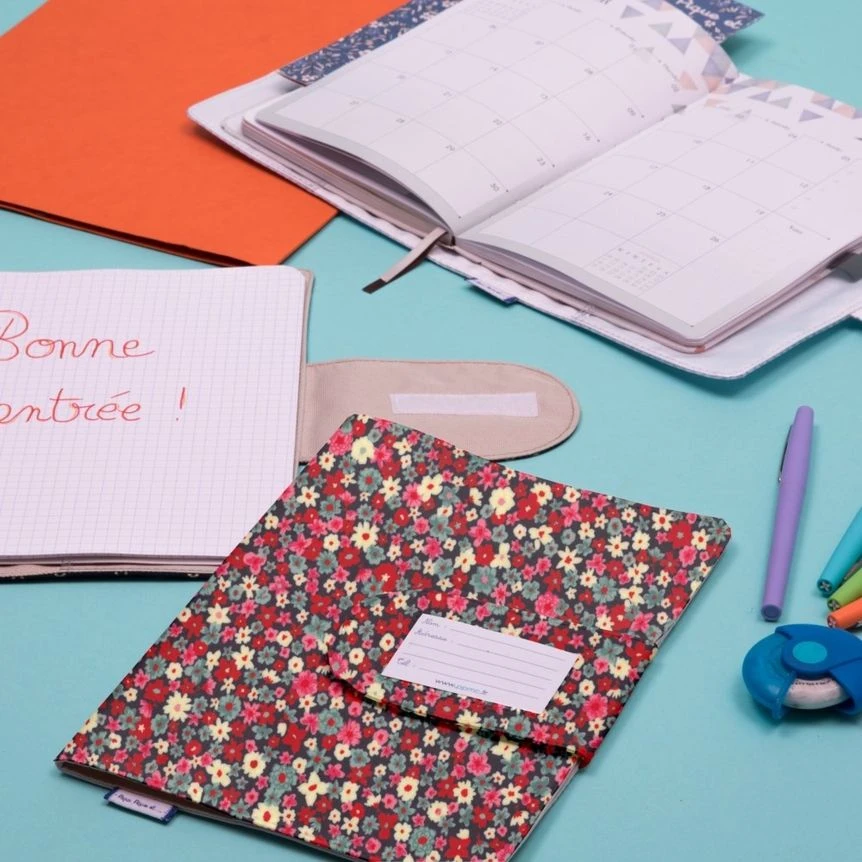 Health Book Cover Tapis Rouge 2 Health Book Cover Tapis Rouge – Image 2