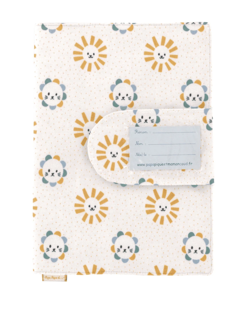 Health Book Cover Lionceau 1 Health Book Cover Lionceau