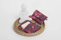 Soap Pouch Purple D'amour -Chic Bags Soldes fecbb0fb87b2fb328a311a4105ca